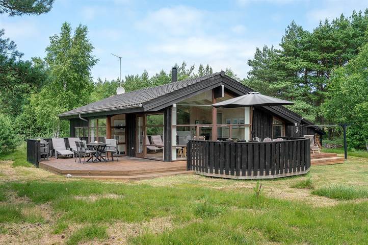 Ferieudlejning for 6 personer, med terrasse og sauna på Læsø