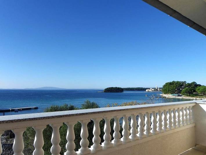 Alojamiento y desayuno para 2 personas, con balcón además de vistas y jardín - 1