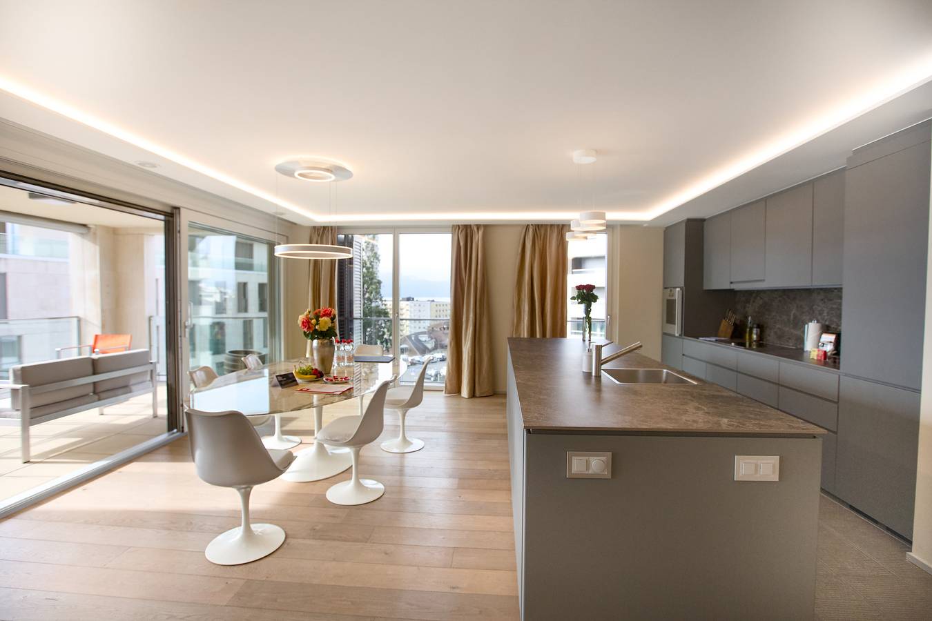 Apartamento entero, Swiss Hotel Apartments-Montreux Montreux Three Bedroom Lake View Apartments and Spa B 5.11 in Montreux, Lago Lemán