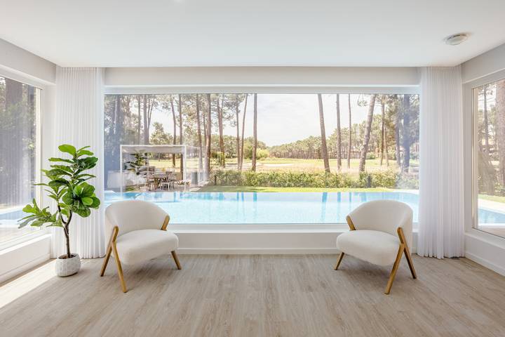 Villa para 10 pessoas, com jardim em Aroeira