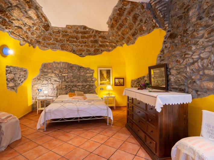 Ferienwohnung für 3 Personen, mit Garten und Balkon in Dolcedo - 2