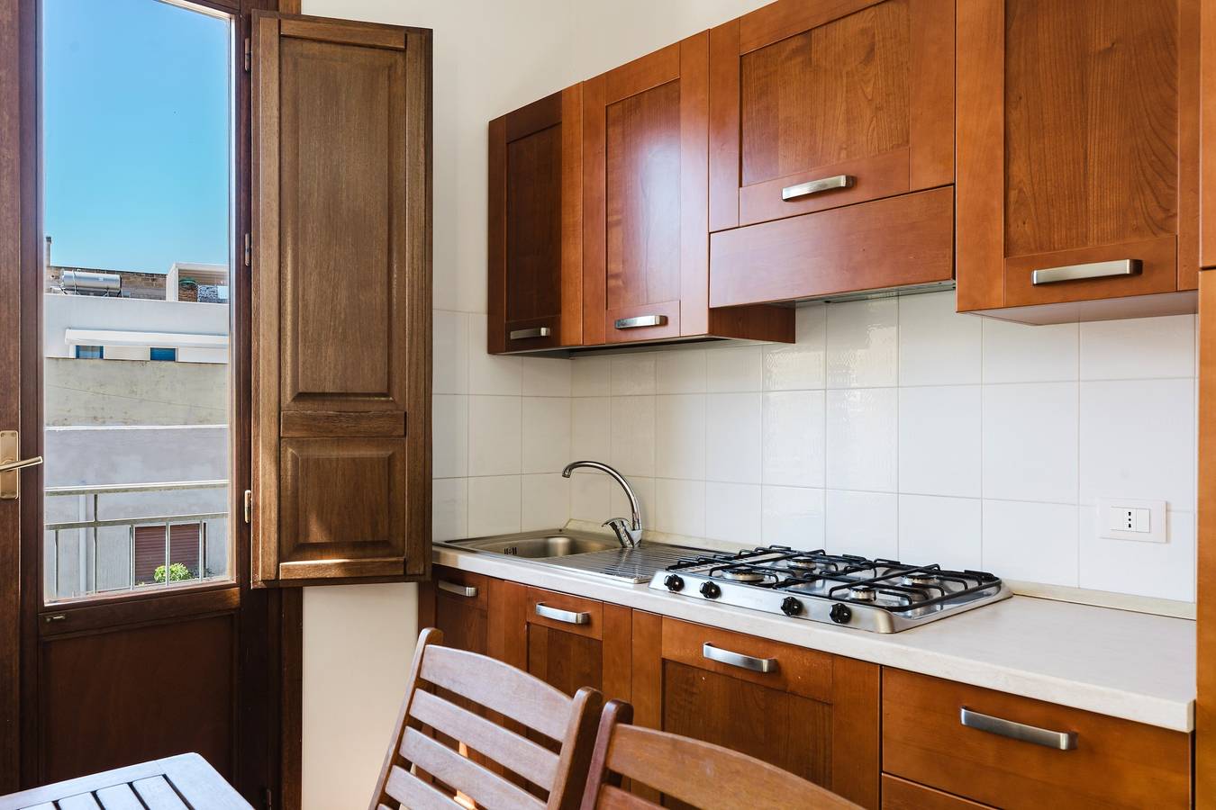Apartamento 'Casa Vacanza Paradise Piano Terra 2' con terraza privada, Wi-Fi y aire acondicionado in San Vito Lo Capo, Provincia de Trapani