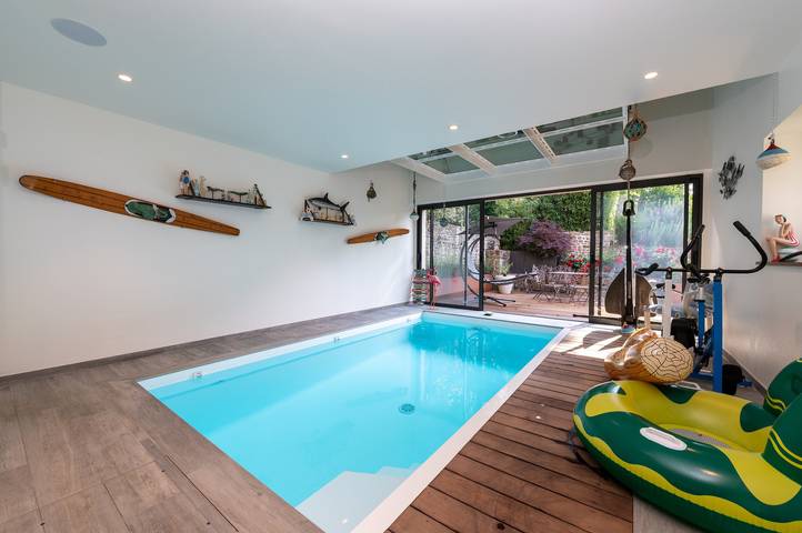 Chambre d’hôte pour 2 personnes, avec Jacuzzi ainsi que Jardin et Sauna