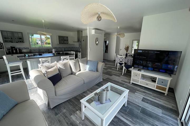 Villa pour 6 personnes, avec terrasse et jardin - 1