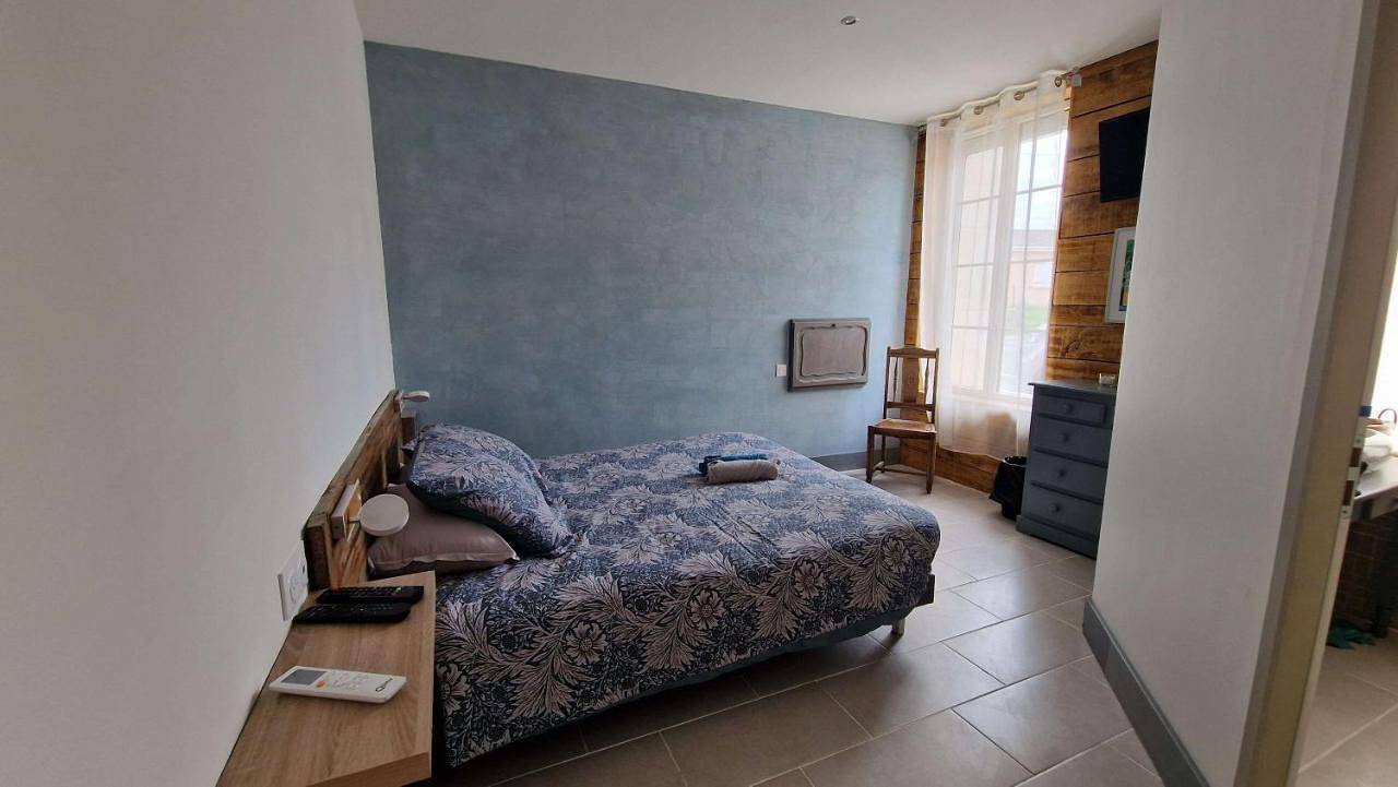 Two-Bedroom House in Jonzac, Région de Jonzac
