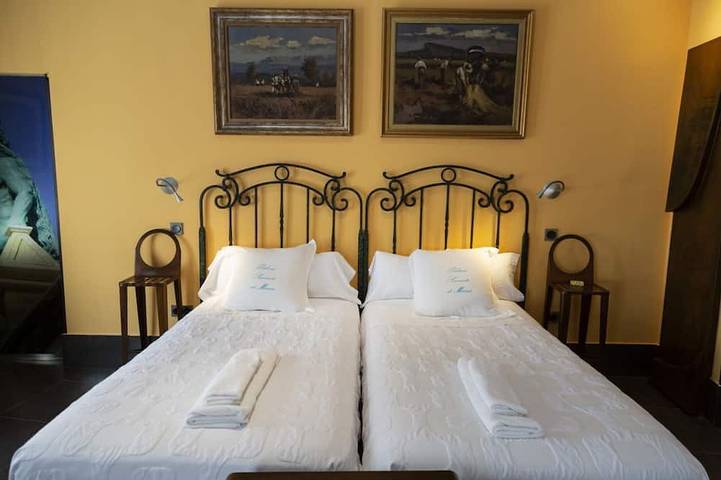 3 Estudios Deluxe Para 2 O 4 Personas in Andújar, Jaén Provinz