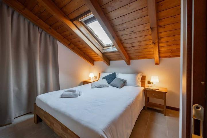 Reihenhaus Golden Lake 2 - nur wenige Schritte vom See in Dervio, Orobie Alpen West