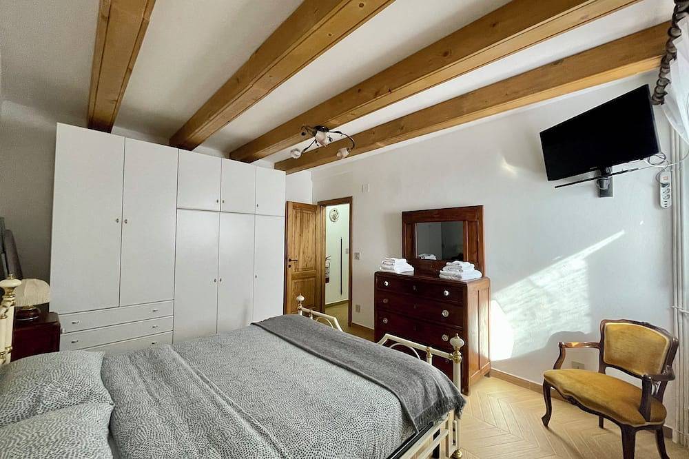 Tuscan House in the Green in Pieve Santo Stefano, Valtiberina