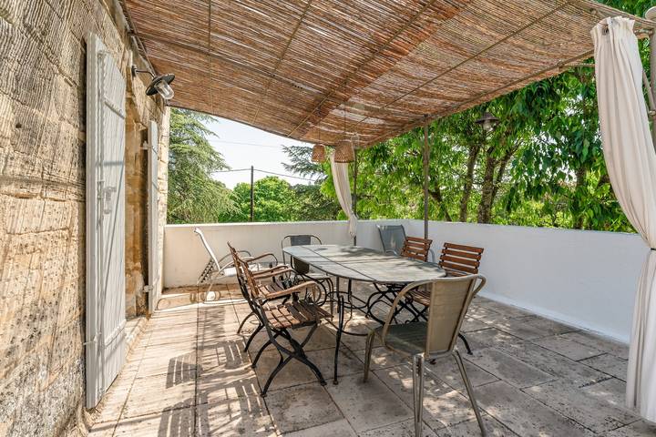 Location de vacances pour 6 personnes, avec jardin et sauna à Arpaillargues-et-Aureillac - 2