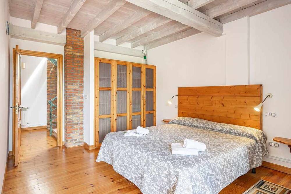 Casa con jardín cerca de la playa - El porton in Miengo, Costa de Cantabria