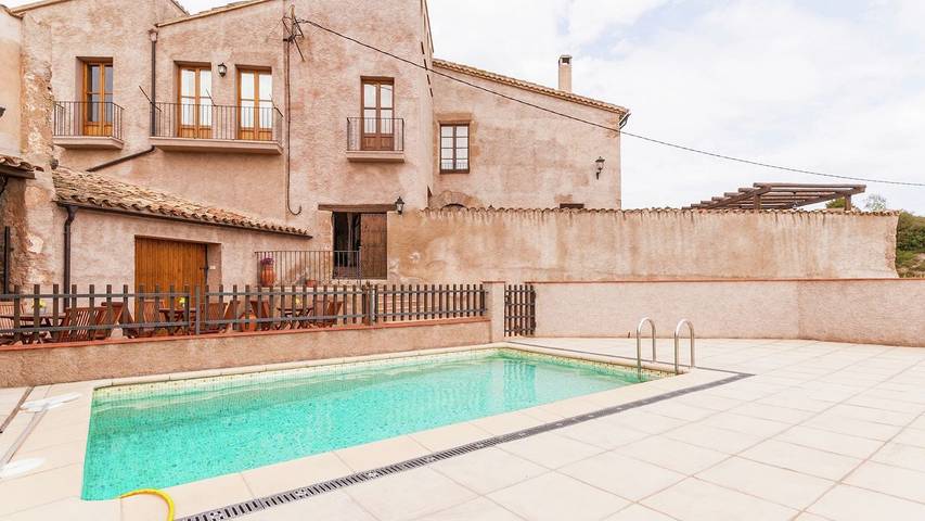 Maison de vacances pour 4 personnes, avec piscine dans Bages