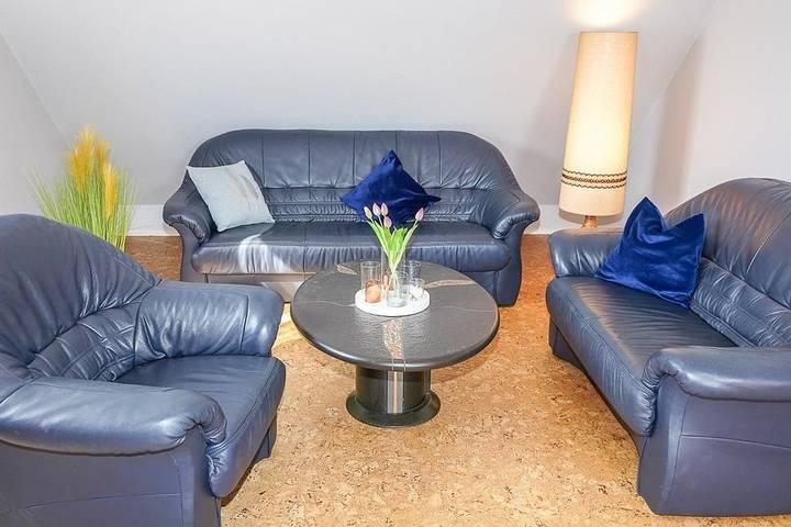Ferienwohnung für 7 Personen, mit Terrasse und Garten
