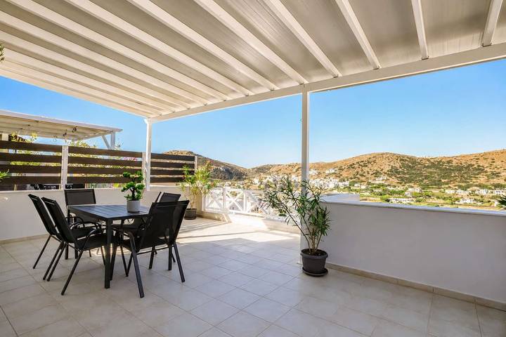 Location de vacances pour 5 personnes, avec Jardin dans Syros