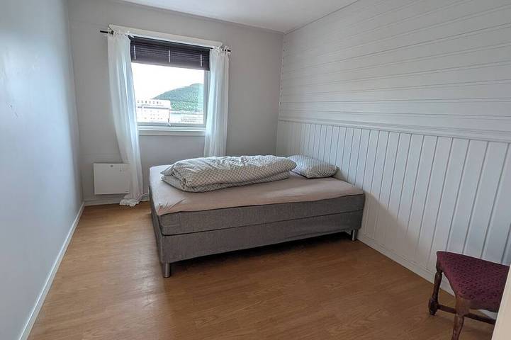 Entire vacation home. 4 bedroom, central location. in Harstad