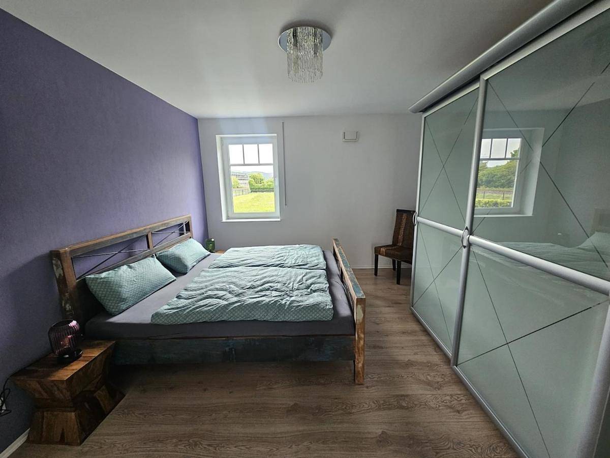 Ganze Wohnung, Tolle Ferienwohnung nähe Marburg direkt am Radweg in Lahntal (Hessen), Landkreis Marburg-Biedenkopf