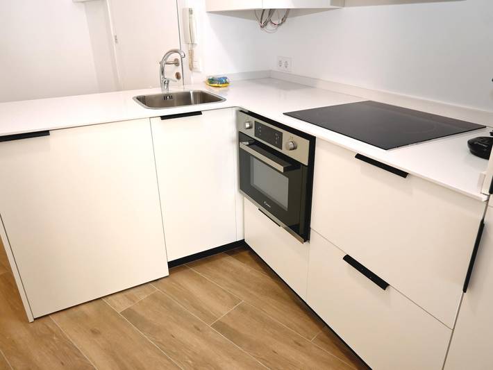Apartamento vacacional entero, Homenfun Barcelona Park Güell V in La Salut, Barcelona