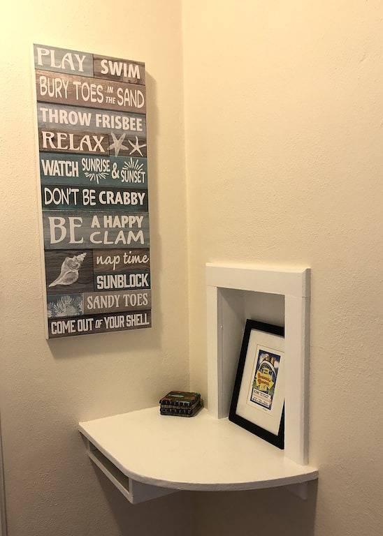 Dolphina House-East Hill! 9 Miles from Pensacola Beach! Dog Friendly! in Pensacola, Emerald Coast