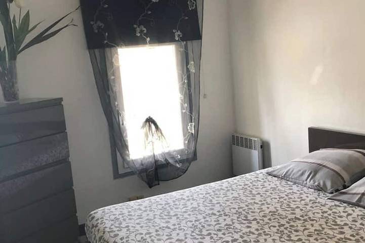 Gîte pour 4 personnes, avec balcon dans Office De Tourisme Des Saintes Maries De La Mer - 2