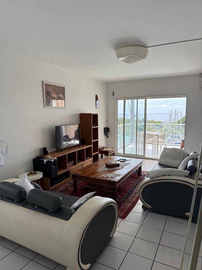 Gîte pour 4 personnes, avec balcon et vue à Gourbeyre - 3