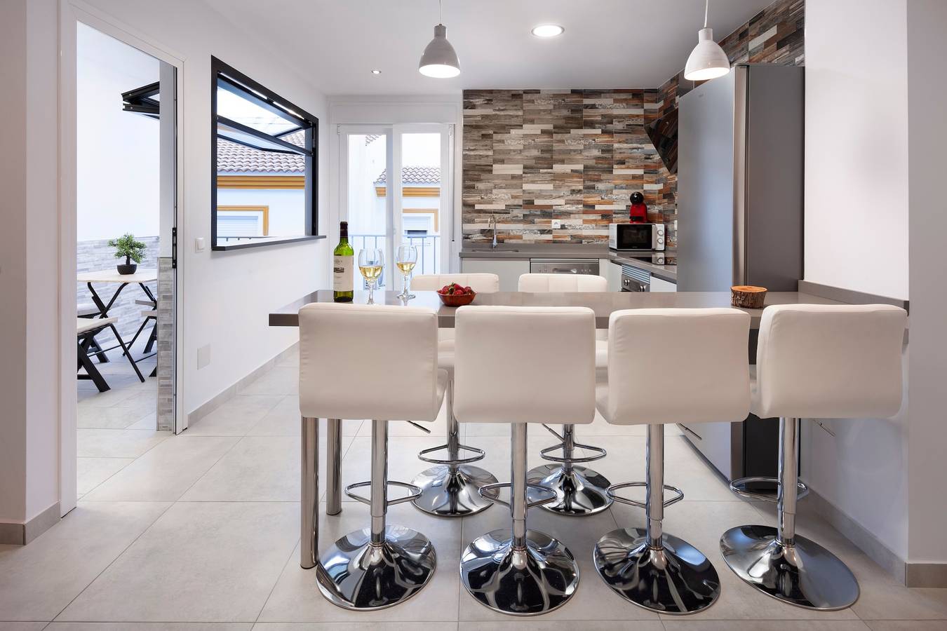 Apartamento entero, Apartamento "El Monte" con terraza privada y Wi-Fi in Cómpeta, Provincia de Málaga
