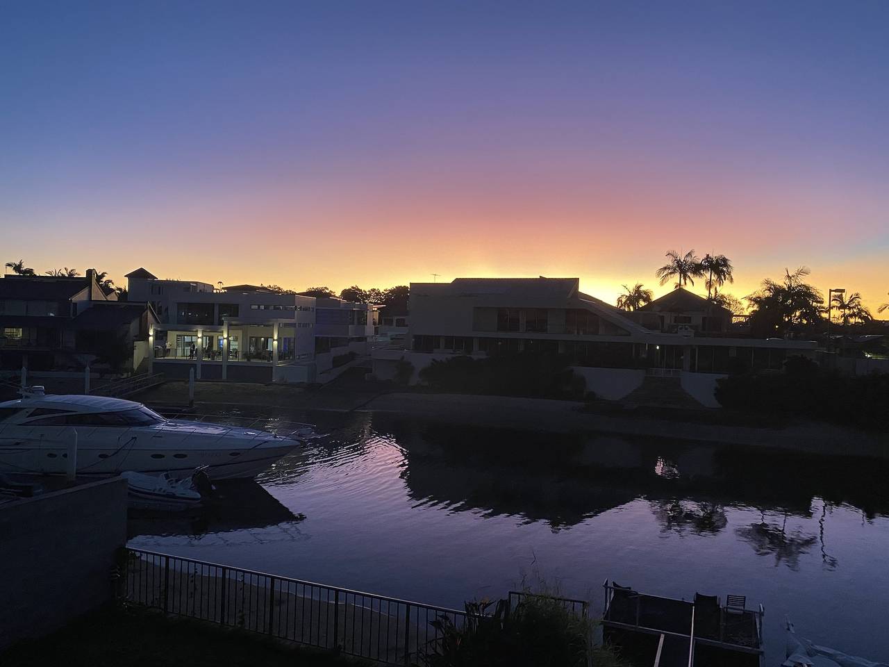 Relaxation room on super cool side of house in Surfers Paradise, Queensland