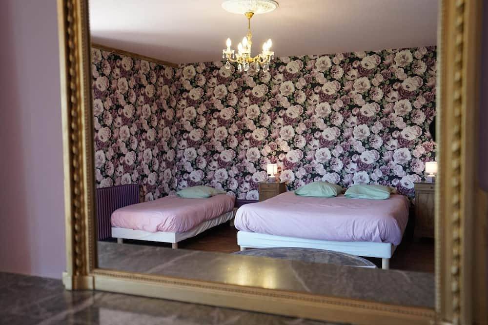 Gîte du Lac - Anzy Le Duc in Anzy-le-Duc, Région de Charolles