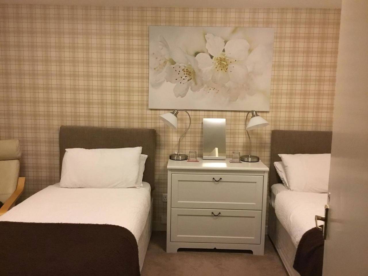 Double Room in Edinburgh, Edinburgh and Lothian