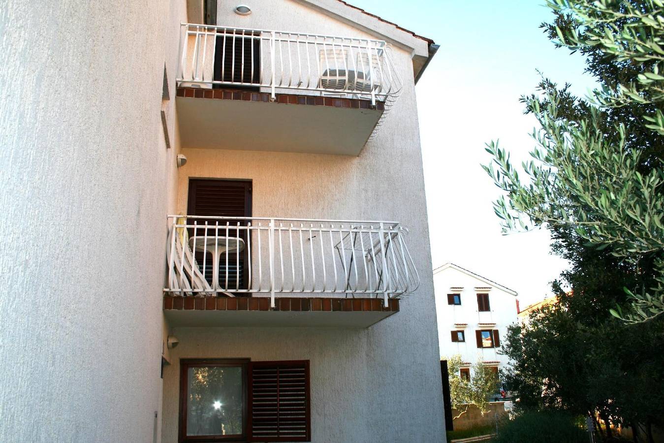 Ganze Ferienwohnung, Ferienwohnung im Erdgeschoss für bis zu vier Personen in Cres Stadt, Cres