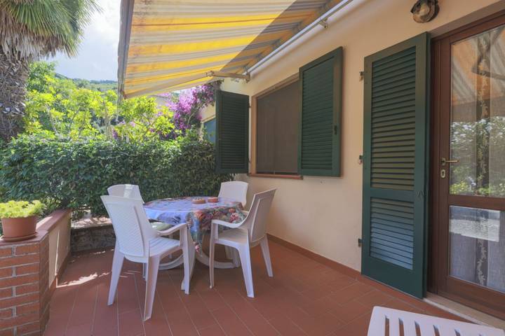 Ganze Ferienwohnung, Ferienwohnung für 4 Personen mit Terrasse in Portoferraio, Toskanischer Archipel