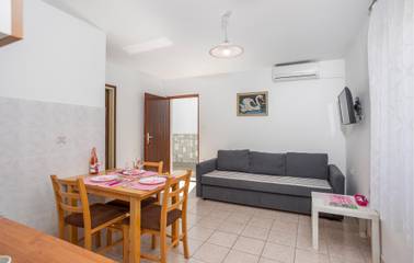 Glamping voor 3 Personen in Baška, Kroatische Adriatische Zee, Afbeelding 3