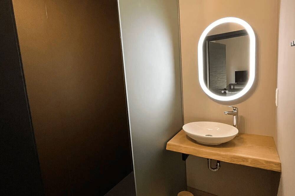 Geheel appartement, Camping Natuurlijk Limburg - Apartment in Remersdaal, Voeren