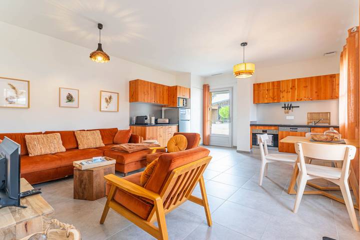 Ferienhaus für 2 Personen, mit Pool und Garten, kinderfreundlich - 1