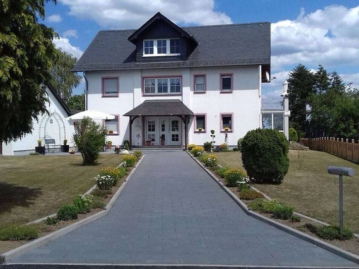 Ferienhaus für 3 Personen, mit Garten und Sauna in Geierlay Hängeseilbrücke - 2