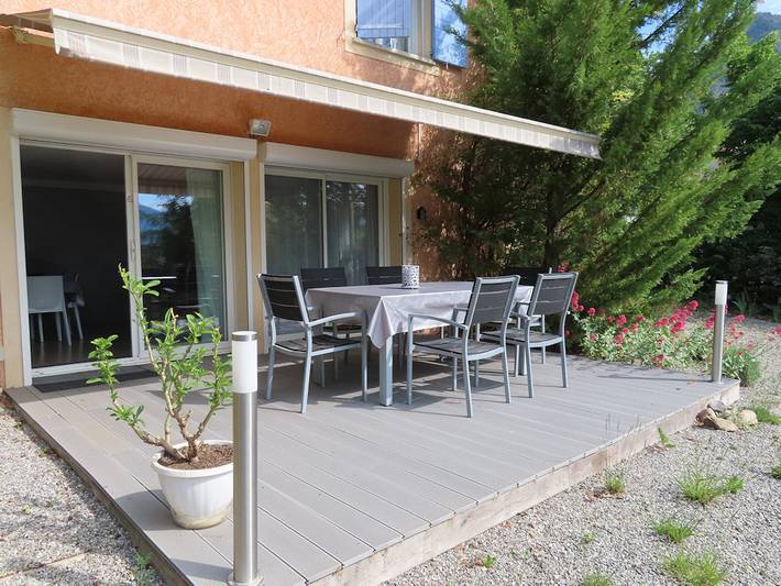 Gîte pour 6 personnes, avec jardin ainsi que terrasse et piscine dans Hautes-Alpe - 3
