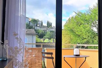 Appartement De Vacances pour 2 Personnes dans Vaison-la-Romaine, Parc naturel régional du Mont-Ventoux, Photo 3