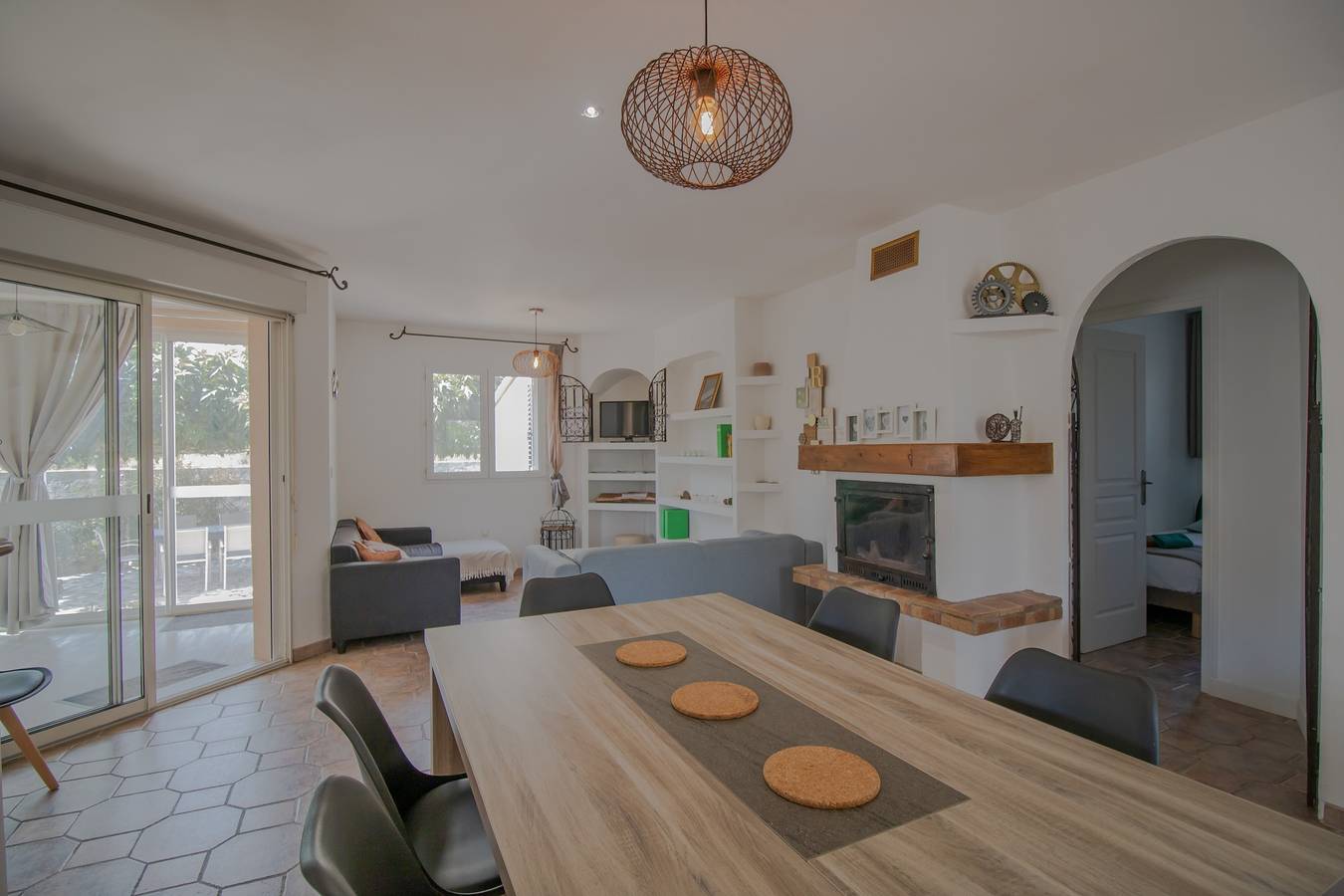 Maison de Vacances 'Porto Vecchio 8p' avec Terrasse Privée, Wi-Fi et Climatisation in Porto-Vecchio, Arrondissement de Sartène
