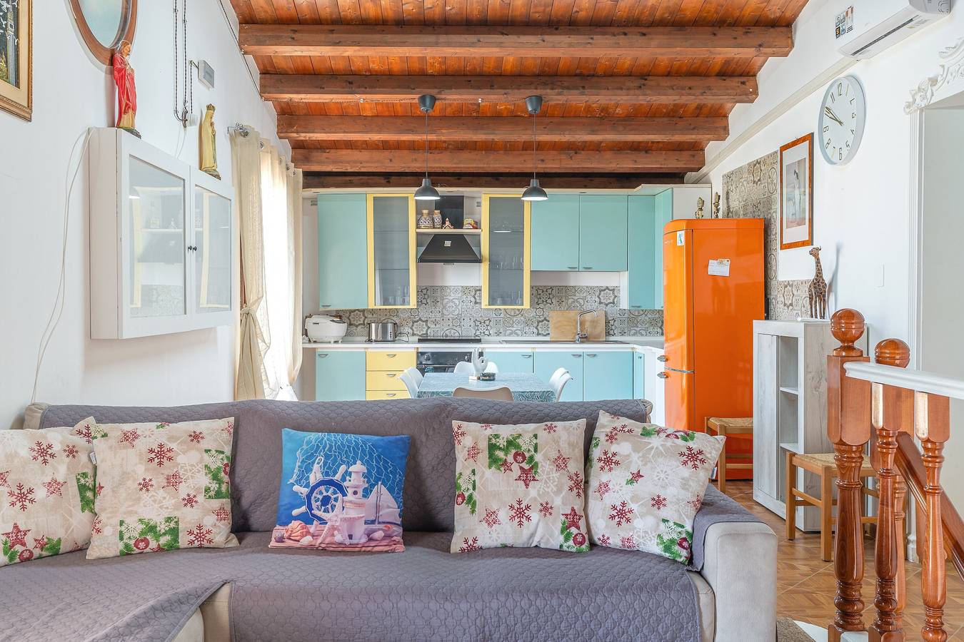 Appartement entier, Appartement 'Jungle Holiday' avec piscine privée, Wi-Fi et climatisation in Noto, Avola