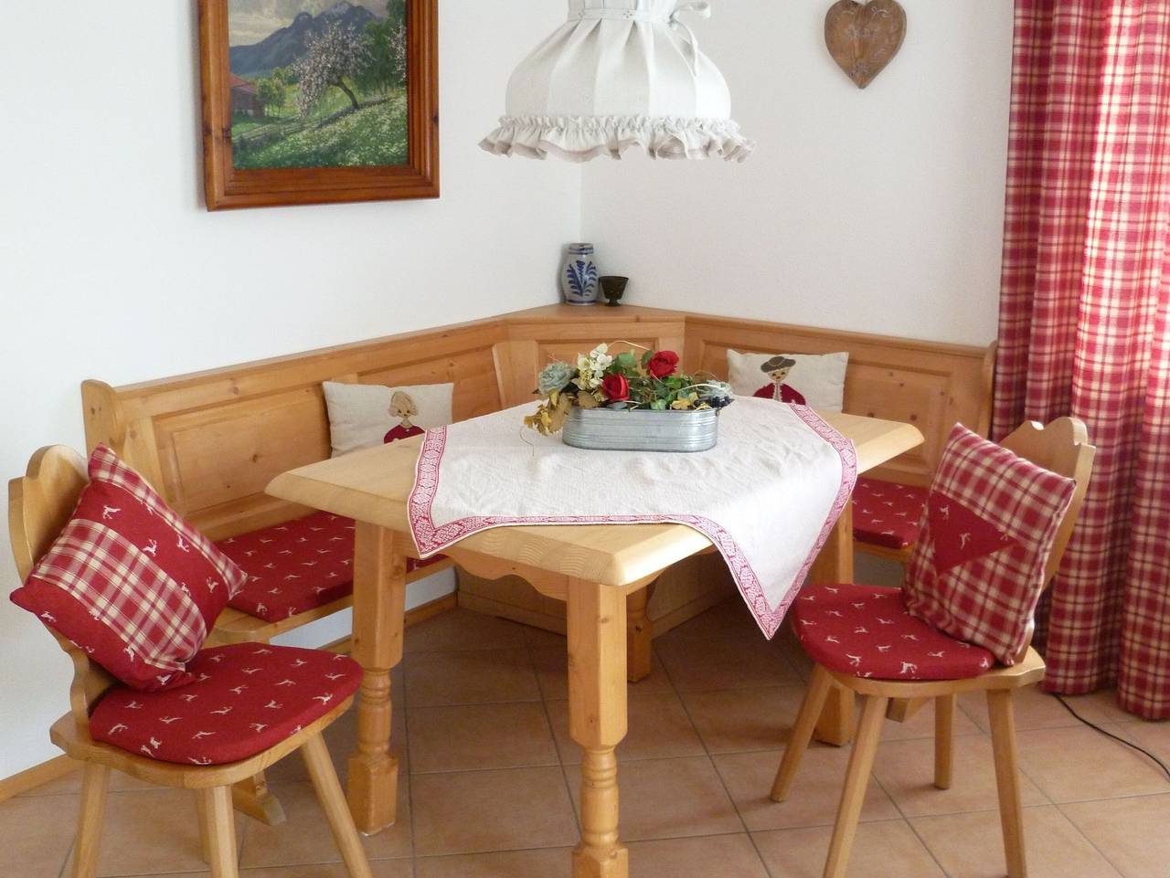 Ganze Ferienwohnung, Bayerisch Wohnen - Bayerisch Wohnen ? Chiemsee vor der Tür in Seebruck, Chiemsee