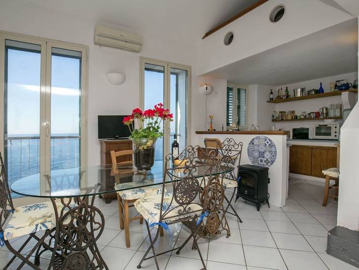 Casa vacanza per 3 persone, con balcone a Furore