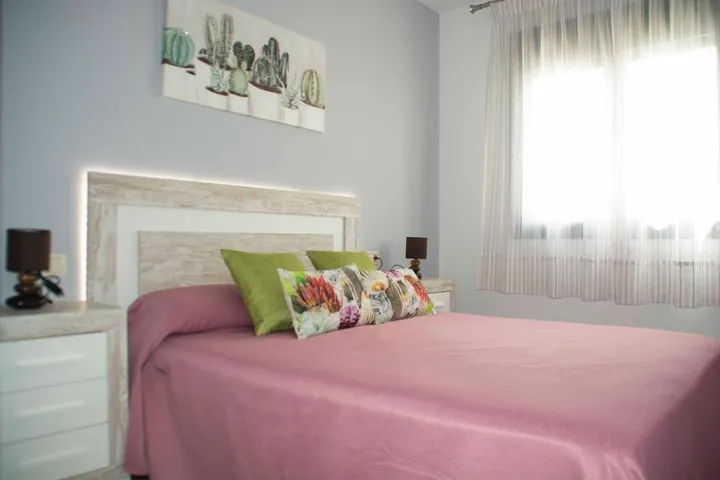 Apartamento de vacaciones para 3 personas, con balcón y vistas - 1