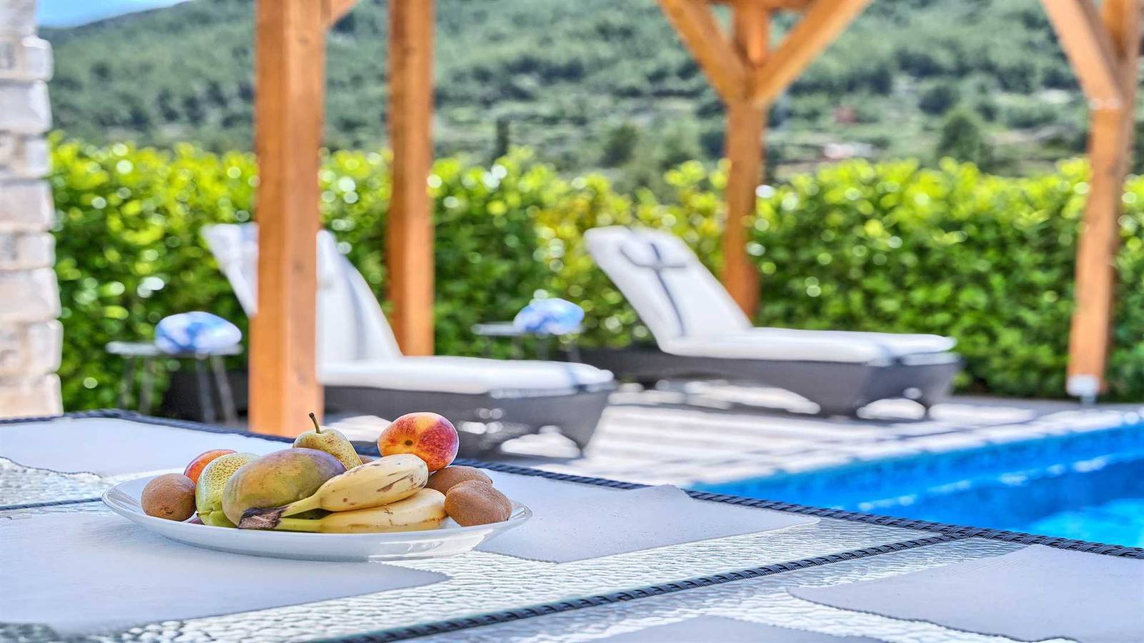 Villa Caprice - mit Pool und Spa für 10 Gäste auf der Insel Hvar in Pitve, Hvar