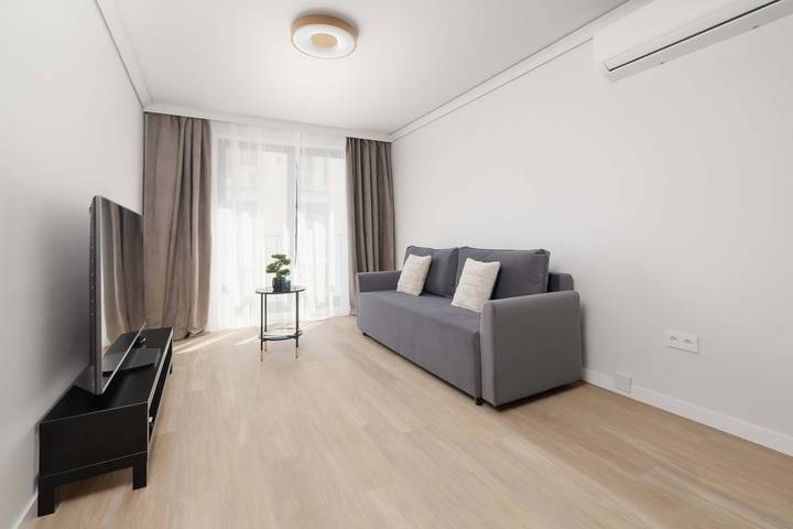 Ganze Wohnung, Spacious Apartment with Parking | Workspace | Near the Old Town in Lublin, Lublin und Umgebung