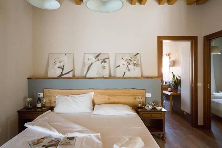 Hôtel pour 2 personnes, avec vue et terrasse, animaux acceptés