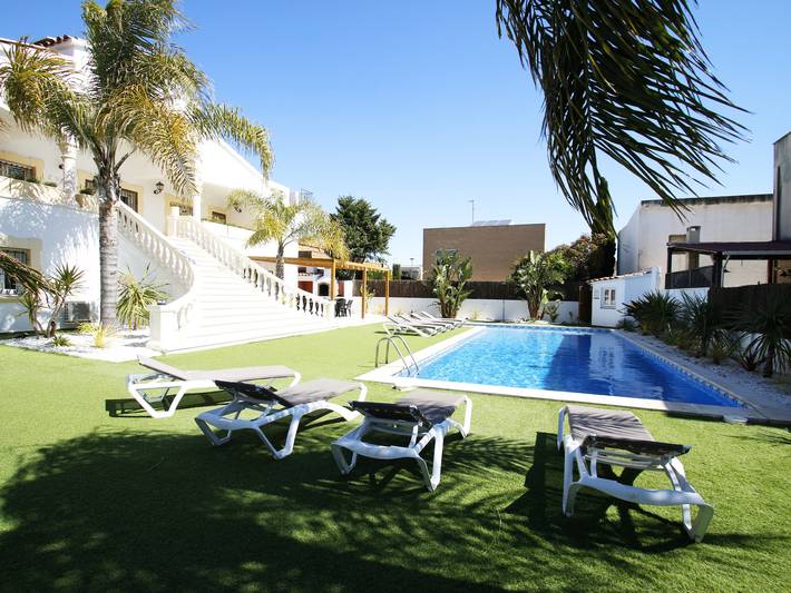 Ferienhaus für 15 Personen, mit Terrasse und Garten an der Costa Dorada - 3