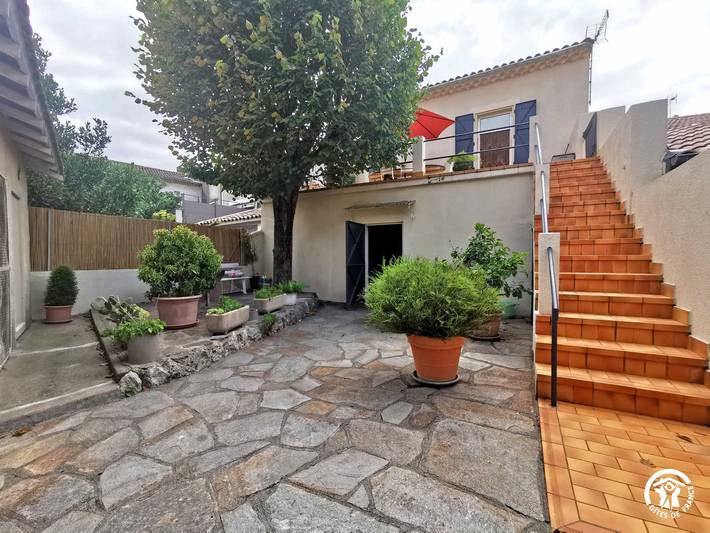 Gîte pour 7 personnes, avec jardin