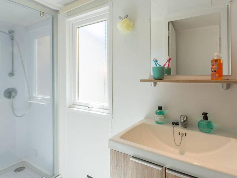 Camping Palmyre Loisirs  - Mobilhome 5 personnes - Mobil home Confort 4/5 personnes climatisé (env. 26 m²) in La Palmyre, Les Mathes