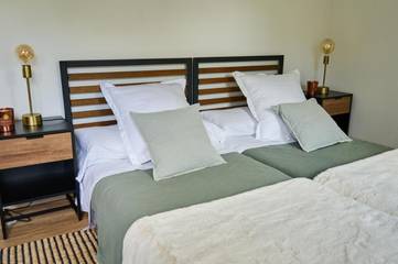 Cottage pour 2 personnes, avec jardin ainsi que vue et terrasse à Irun