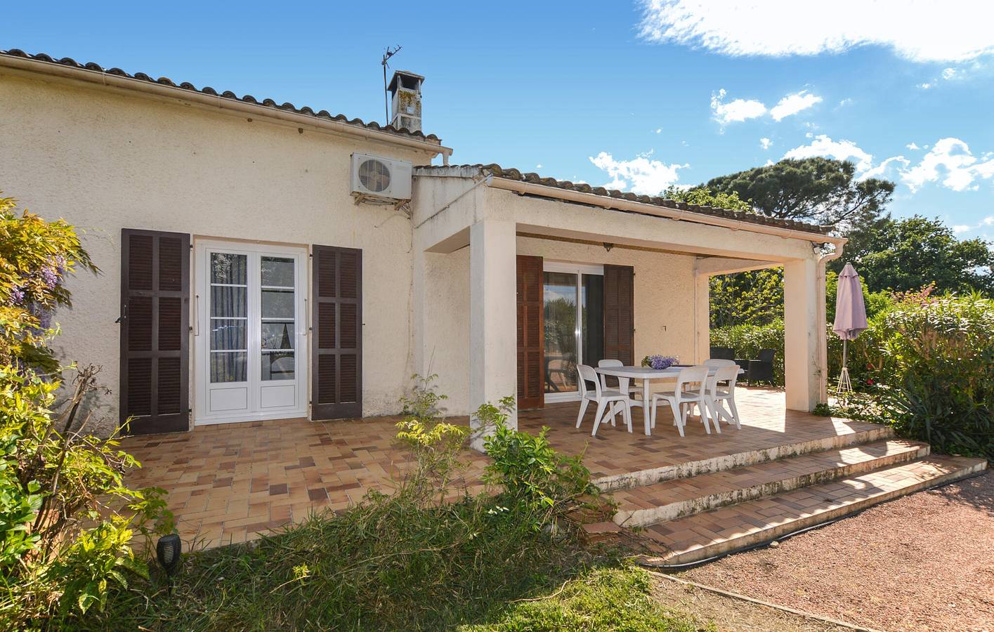 Encantador apartamento con piscina, terraza y aparcamiento cerca de Ghisonaccia in Ghisonaccia, Región de Corte