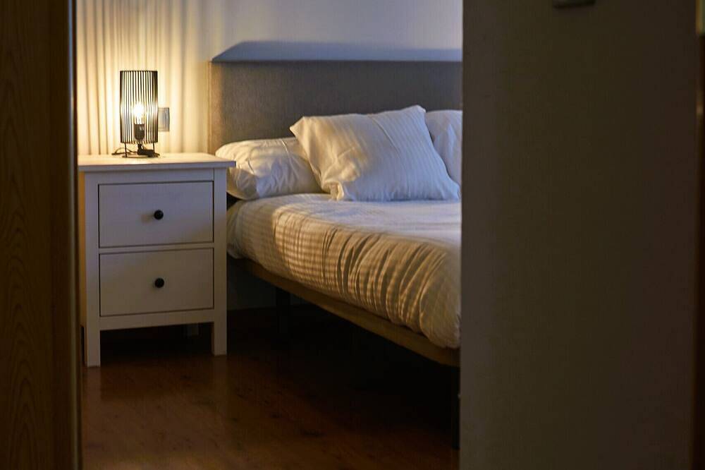 Entire apartment, Ávila Center: Your Plaza Italia Retreat in Ávila, Ávila Region