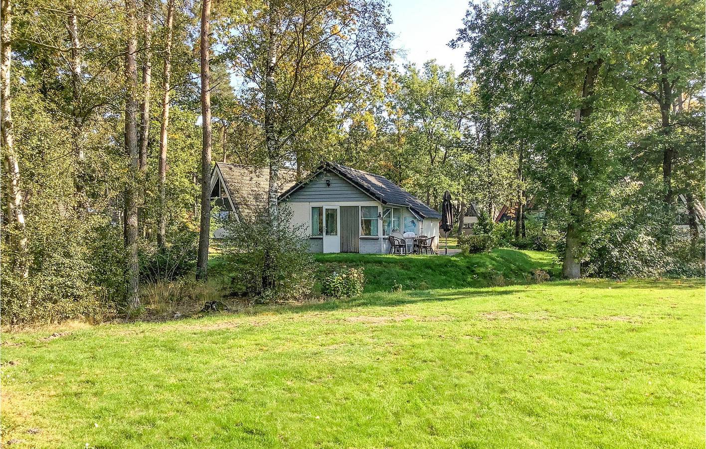 Holiday home for 3 people with terrace in Stramproy, Limburg (Netherlands)